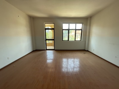 4室2廳2陽臺 滇池衛(wèi)城滟瀾灣