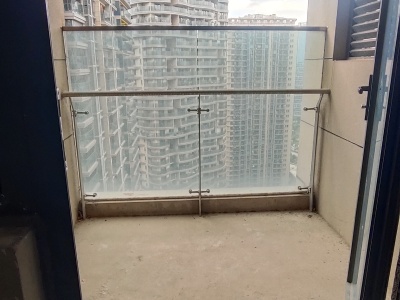 4室2廳1陽(yáng)臺(tái) 山海灣