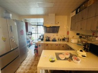 3室2廳2陽臺(tái) 銀海城市花園廚房