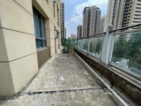 4室2廳3陽(yáng)臺(tái) 林肯公園一期陽(yáng)臺(tái)