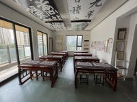 4室2廳3陽(yáng)臺(tái) 林肯公園一期客廳