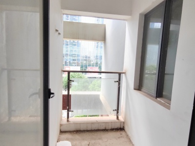 3室2廳1陽(yáng)臺(tái) 云投尚苑