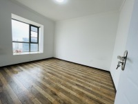 3室2廳1陽(yáng)臺(tái) 人民路壹號(hào)廣場(chǎng)(壹號(hào)歡樂(lè)城)臥室