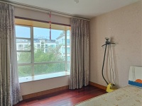 3室2廳2陽臺 百大國際花園臥室