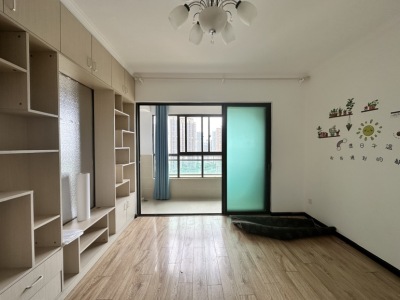 2室2廳1陽臺 金域緹香