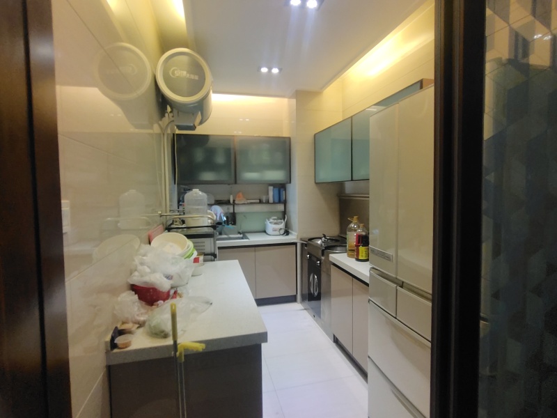 5室3廳2陽臺 中央麗城廚房