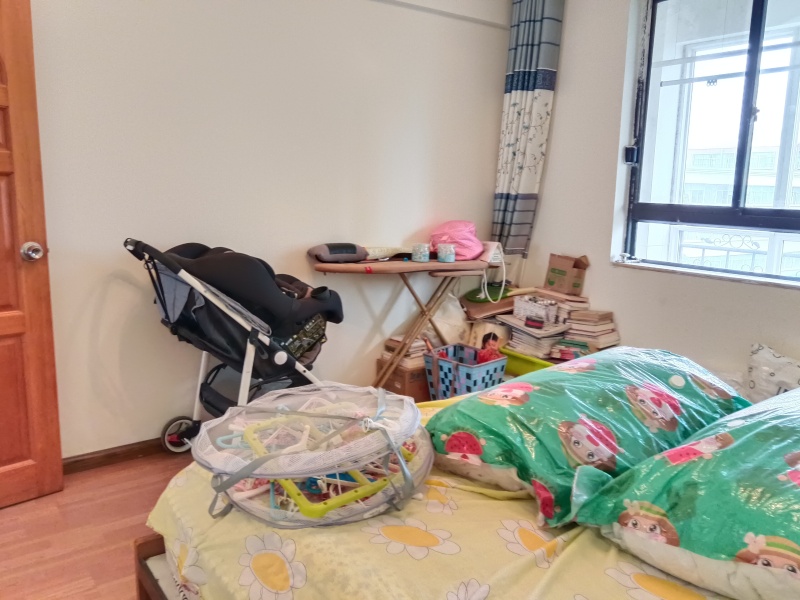 3室2廳2陽臺 西秀園臥室