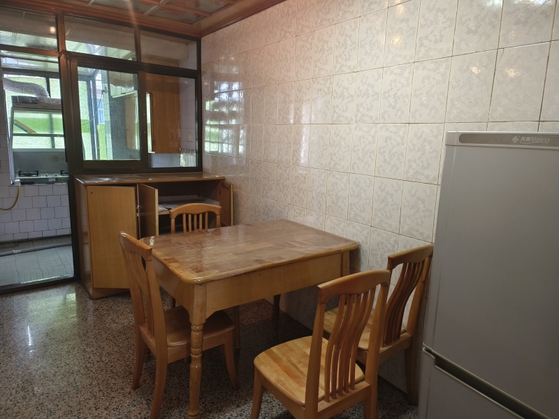 3室2廳 萬?；▓@餐廳