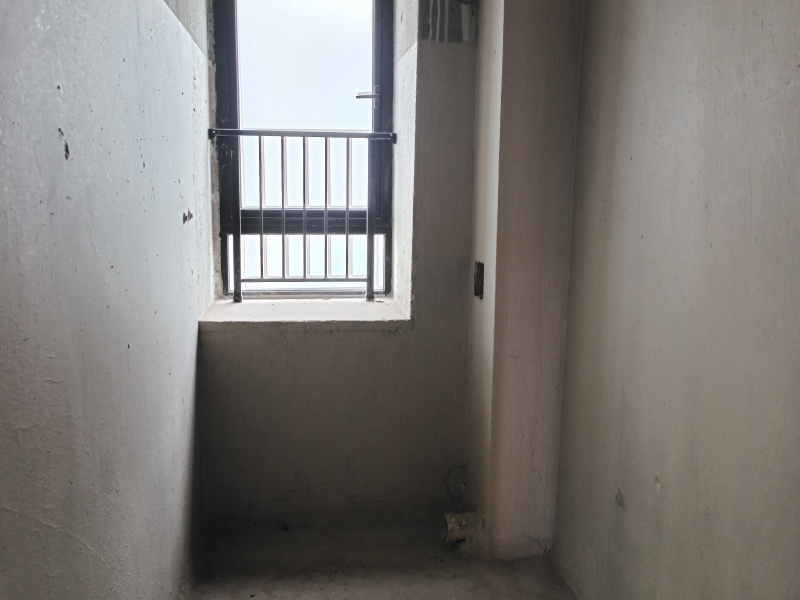 5室2廳1陽臺 昆明融創(chuàng)文旅城山語海南區(qū)衛(wèi)生間