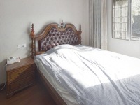 6室2廳2陽(yáng)臺(tái) 云南映象花好月圓一期別墅臥室