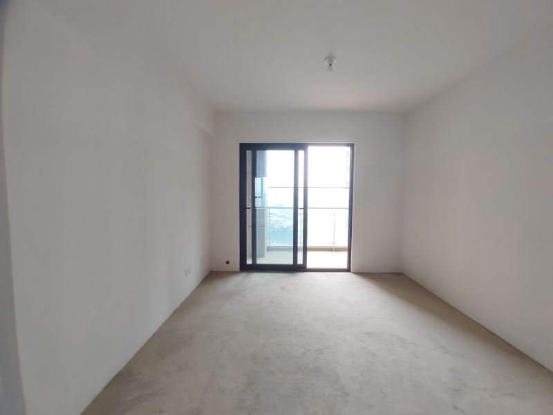 3室2廳1陽臺 山海灣客廳