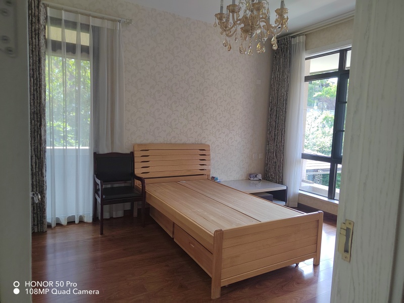 5室3廳2陽臺 昆明恒大云璽別墅臥室