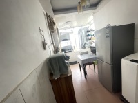 1室2廳1陽臺 東華小區(qū)其他