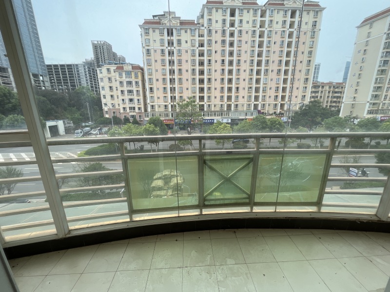 4室2廳2陽臺 江東花城陽臺