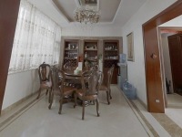 6室2廳2陽(yáng)臺(tái) 云南映象花好月圓一期別墅餐廳