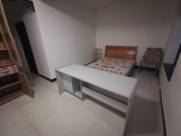 4室2廳1陽臺(tái) 東驤神駿一期臥室