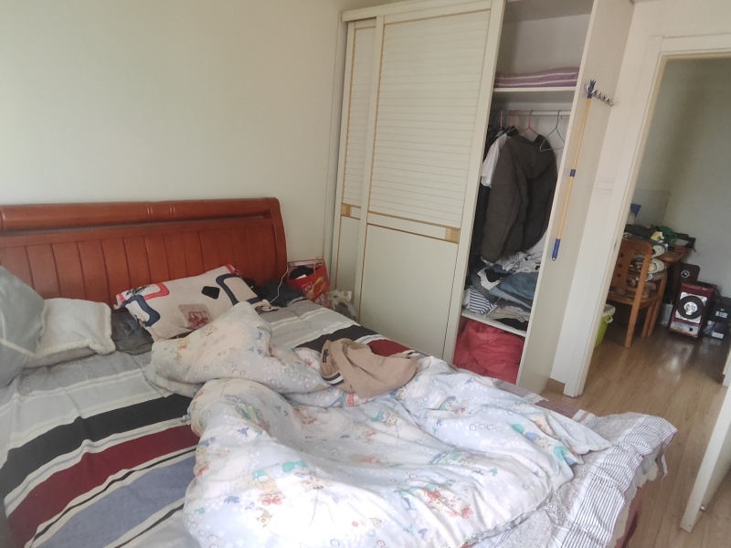 金顺苑卧室