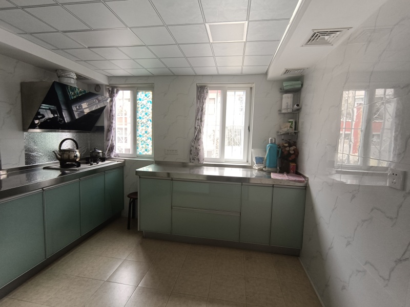 9室3廳2陽臺 鑫苑小區(qū)別墅廚房