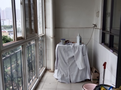 3室2廳2陽臺 西秀園陽臺