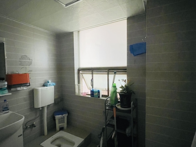 5室3廳 金江小區(qū)瑞園臥室