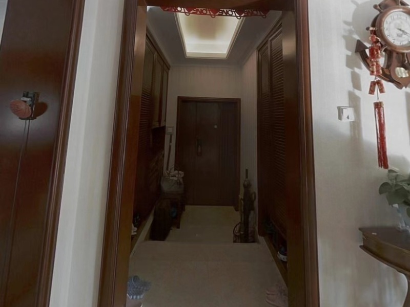 6室2廳2陽(yáng)臺(tái) 云南映象花好月圓一期別墅門(mén)廳