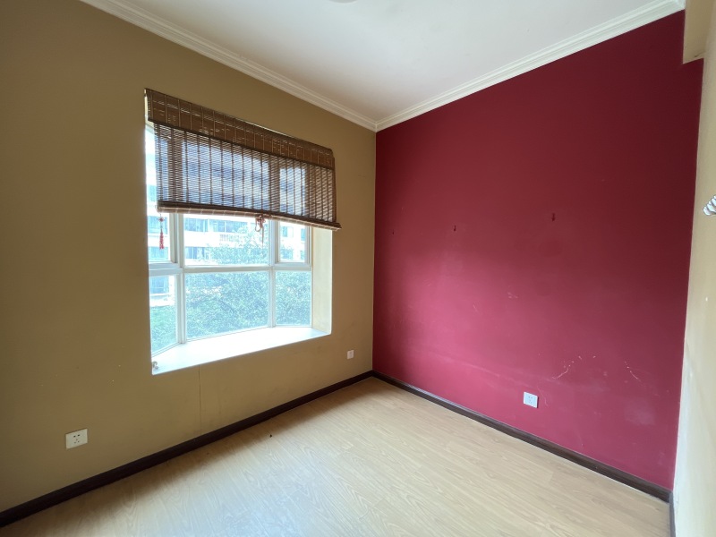 4室2廳2陽臺 江東花城書房