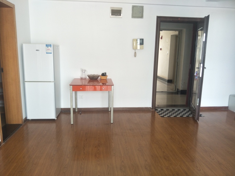 2室2廳1陽臺 藍山數(shù)碼餐廳