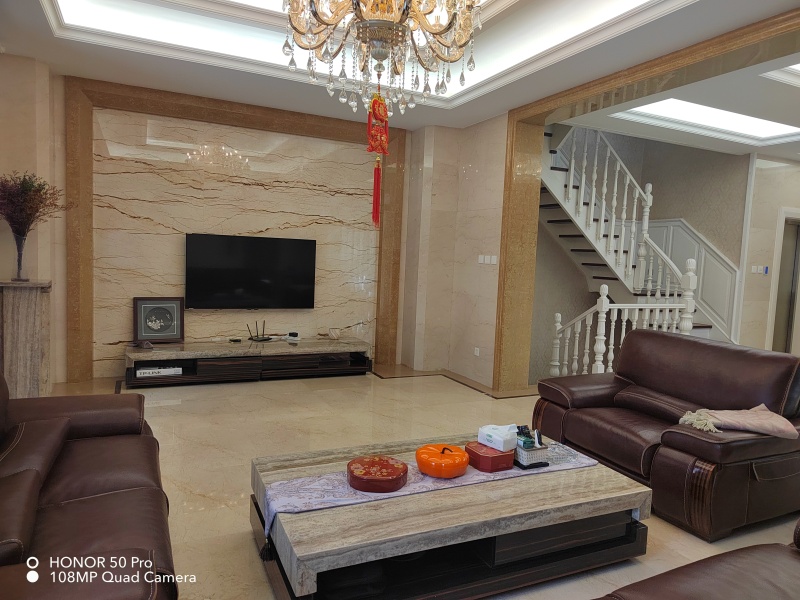 5室3廳2陽臺 昆明恒大云璽別墅客廳