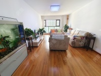 3室2廳 匯都國(guó)際二期客廳