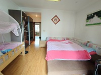 4室2廳2陽(yáng)臺(tái) 江東花園四季園臥室