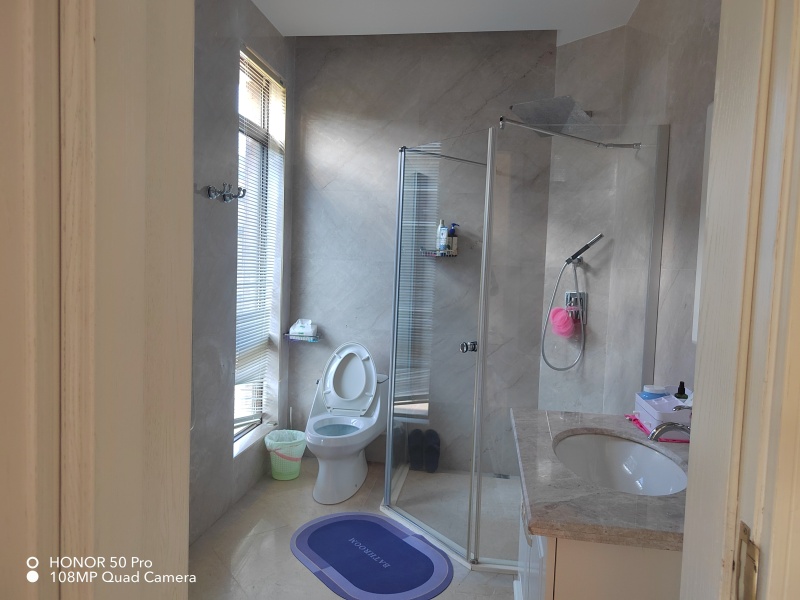 5室3廳2陽臺 昆明恒大云璽別墅衛(wèi)生間