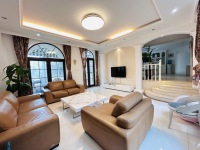 4室2廳3陽臺 滇池衛(wèi)城微風(fēng)島別墅客廳