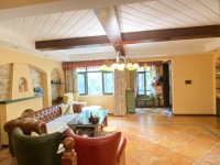 5室2廳2陽臺 銀海白沙郡別墅客廳