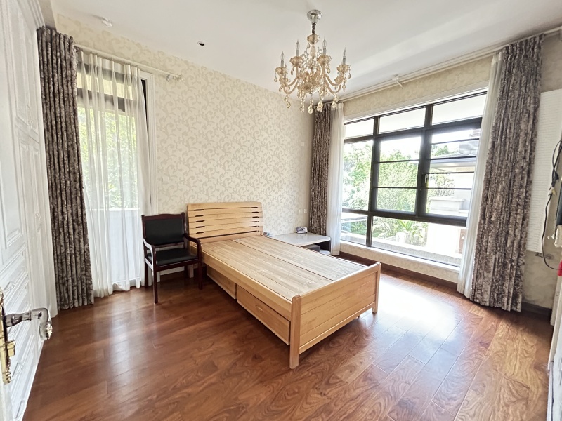 5室3廳2陽臺 昆明恒大云璽別墅臥室