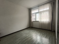 9室3廳2陽臺 鑫苑小區(qū)別墅臥室