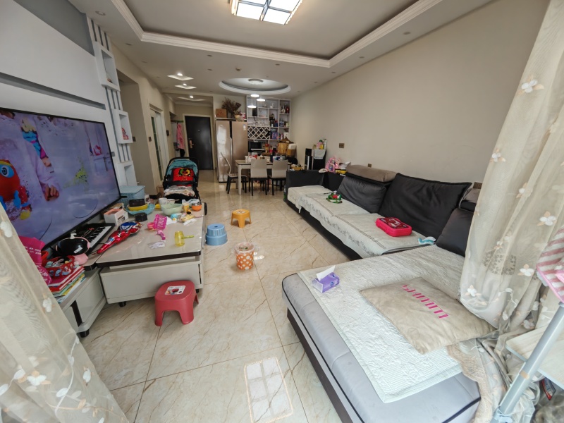 3室2廳1陽臺(tái) 金科陽光里客廳