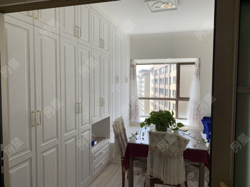 3室2廳2陽臺 瑞鼎城一期書房