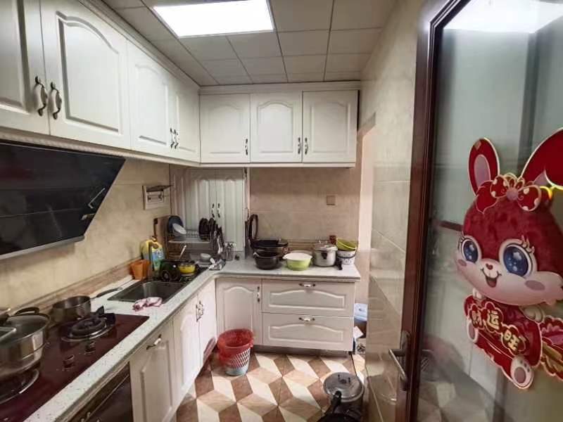 3室2廳1陽臺 翠逸園廚房