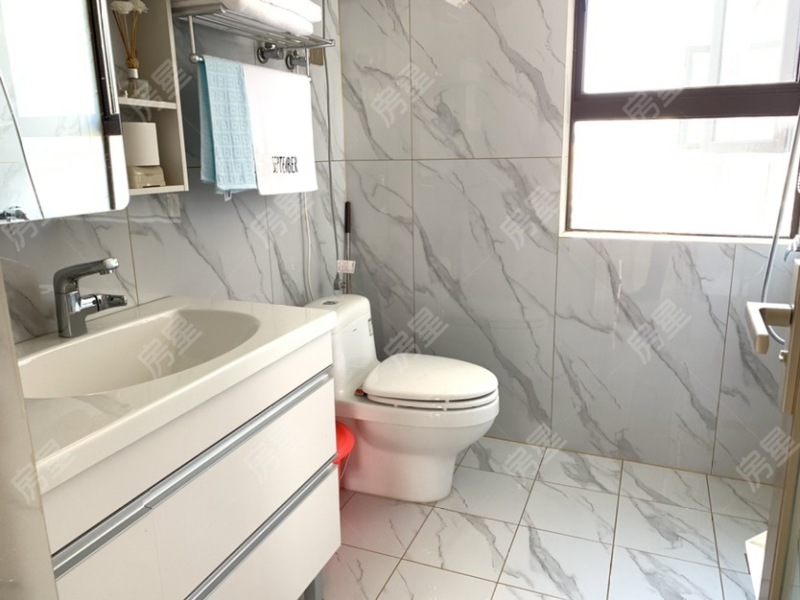 3室2廳2陽臺 瑞鼎城一期衛(wèi)生間