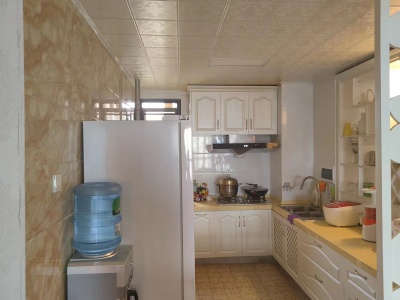 3室2廳2陽臺 中央麗城