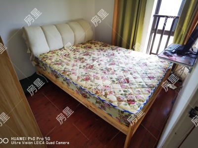 1室1廳1陽臺(tái) 上海沙龍三期