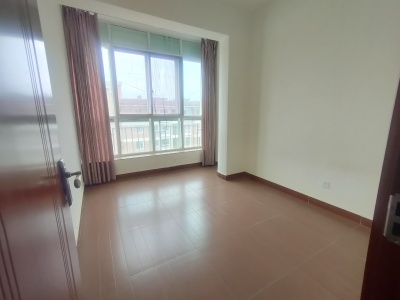 4室2廳2陽臺(tái) 廣福小區(qū)一期西區(qū)