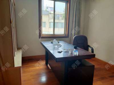 3室2廳2陽臺 春苑小區(qū)