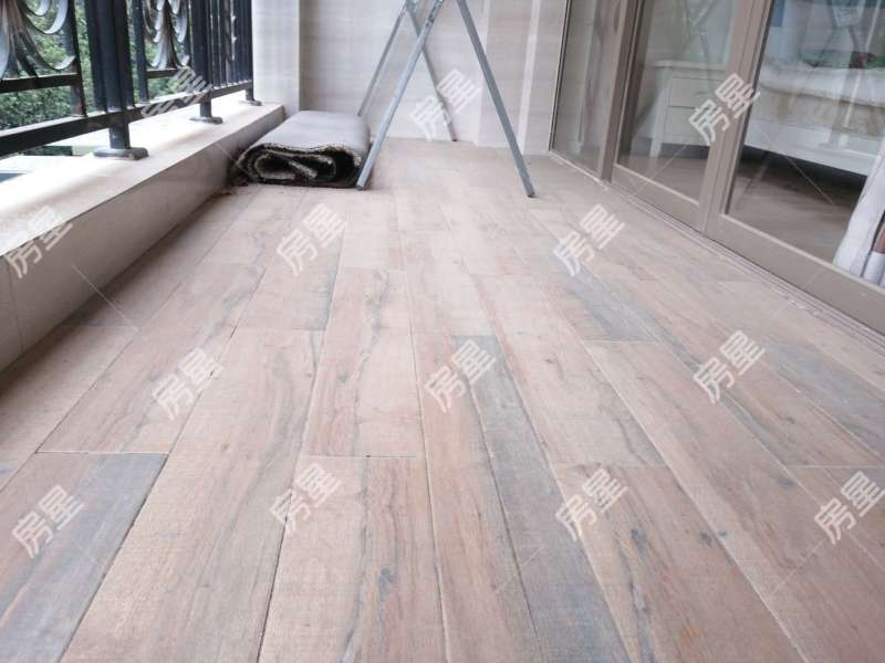 5室2廳2陽臺 同德錦江嘉園陽臺