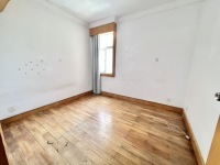 4室2廳2陽(yáng)臺(tái) 云山小區(qū)臥室