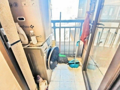 3室2廳2陽(yáng)臺(tái) 中海錦苑