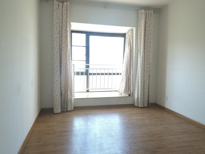 3室2廳1陽(yáng)臺(tái) 匯都國(guó)際二期