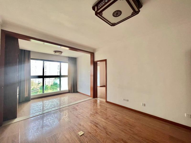 3室2廳1陽臺 濱江俊園一期其他