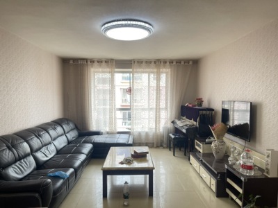 4室2廳1陽臺(tái) 時(shí)代年華芳華苑