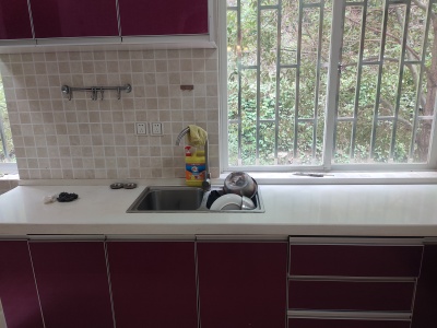 6室2廳3陽臺 警苑小區(qū)